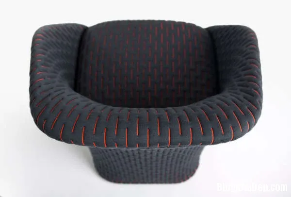 “Talma Lounge Chair” – Chiếc ghế độc đáo có thể mặc áo