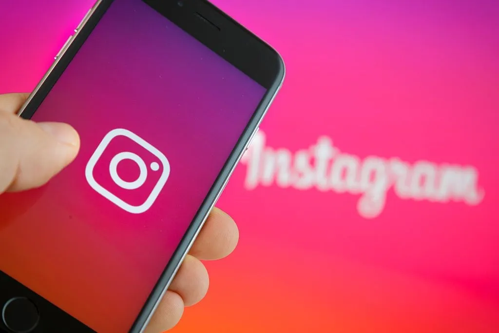 4 Cách gửi Tin nhắn trực tiếp trên Instagram